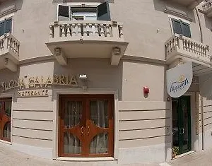 https://albanuova.taorminaitalyhotels.com